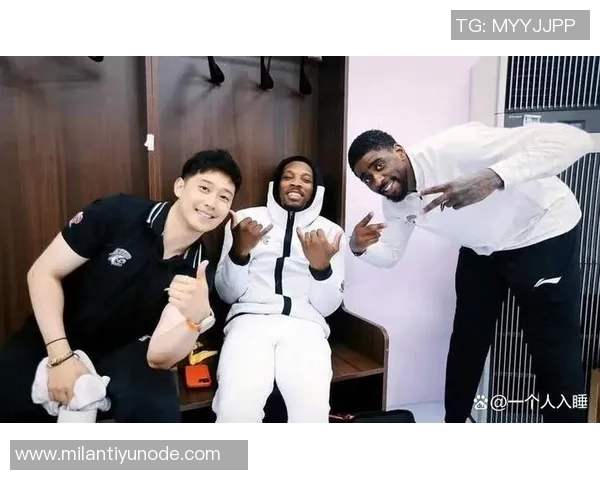 卢教练谈球队阵容深度期待通过比赛磨合轮换与化学反应