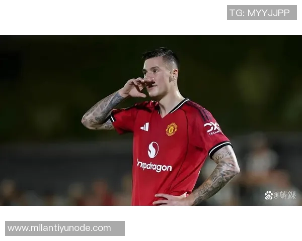 英超积分榜混乱不堪热刺稳居第三曼联与多队同分争夺第七位